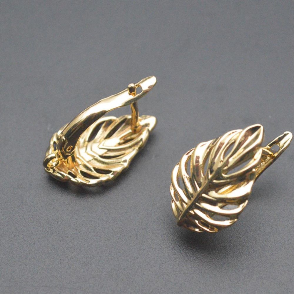 1/2Pcs 18K Gold Plated Brass L - đánh giá và giá Jewelry Making Articles